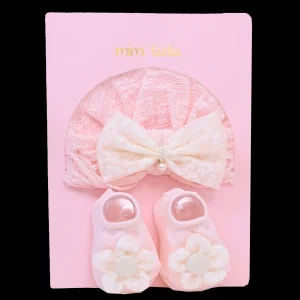 Pink and Ivory Flower Gift Set